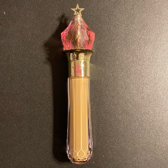 Jeffree Star Other - NWOB Jeffree Star Magic Star Concealer